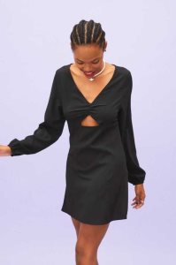 H&M Creped Cut-out Kleider Damen Schwarz | 2309-IVKBU
